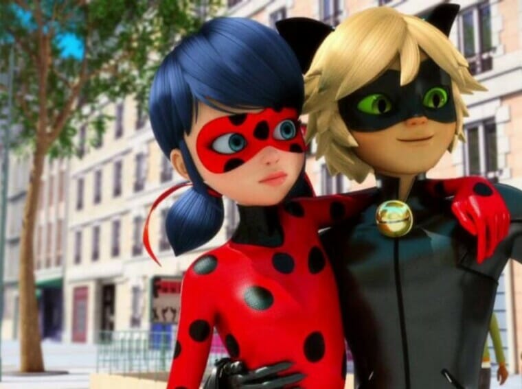 where can i watch miraculous ladybug season 5 for free