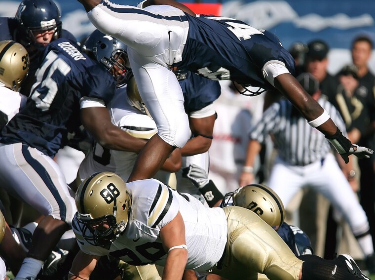 can you return a blocked field goal in high school