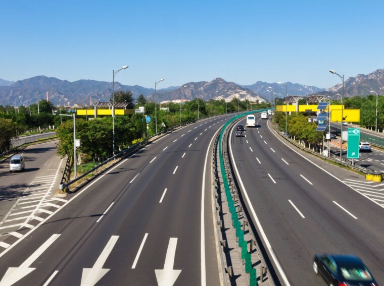 when you get ready to leave an expressway you should begin to use your signal