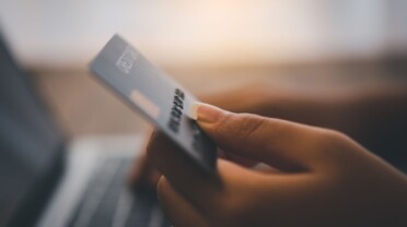 rút tiền thẻ tín dụng long an ruttienlongan.com