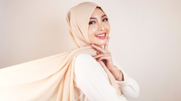 Baju Maroon Cocok Dengan Jilbab Warna Apa