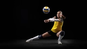 Posisi Lengan Yang Benar Saat Melakukan Passing Bawah Bola Voli Adalah